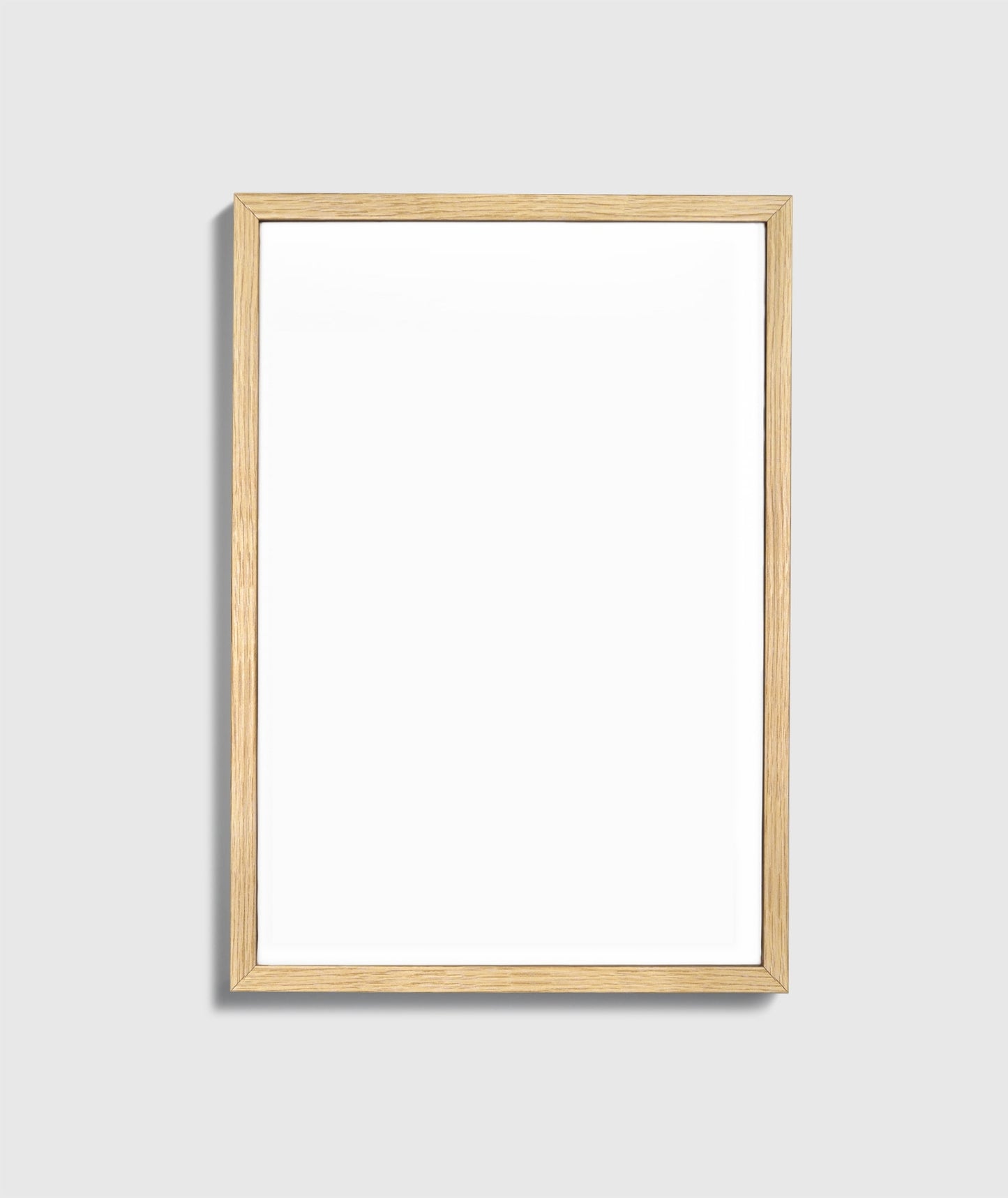 Personalisiertes Wood Frame Poster | Wunschfoto im matten Holz-Rahmen