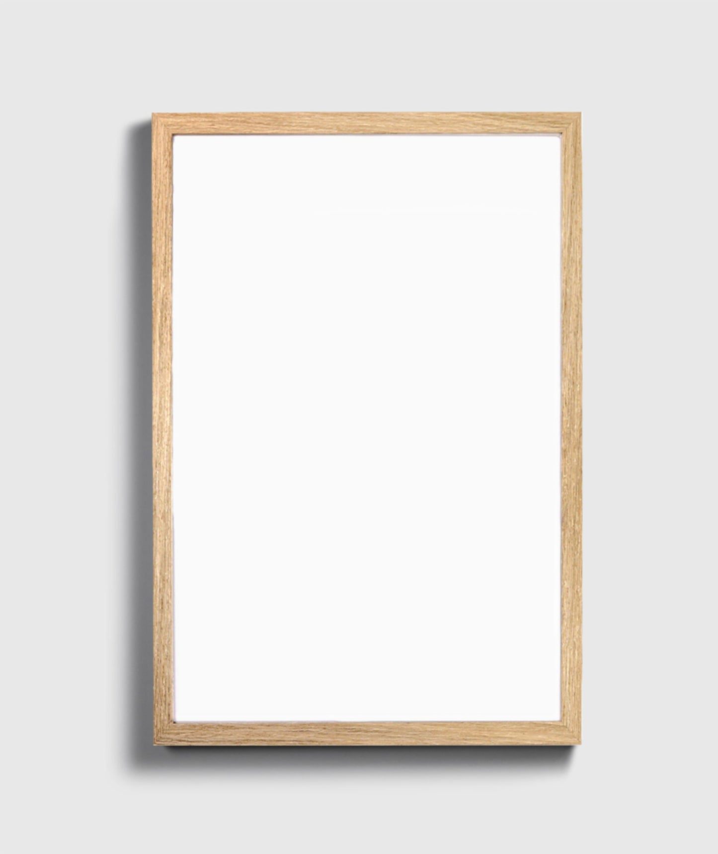 Personalisiertes Poster | Wunschfoto im Premium-Hell-Holz-Rahmen