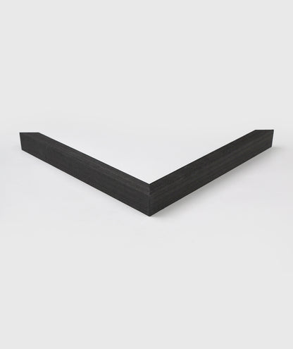 69cbcd72290836ada0284848_69932fb79b47de502a29d77e_korneriits-black - JLR Design