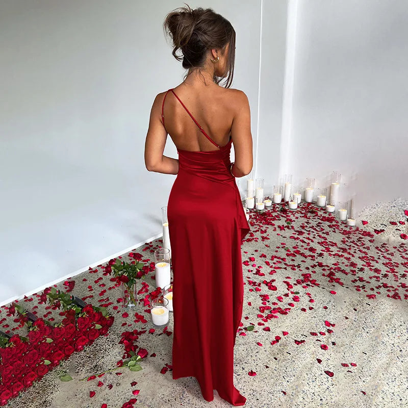 Satin-Maxikleid mit One-Shoulder-Ausschnitt & Beinschlitz