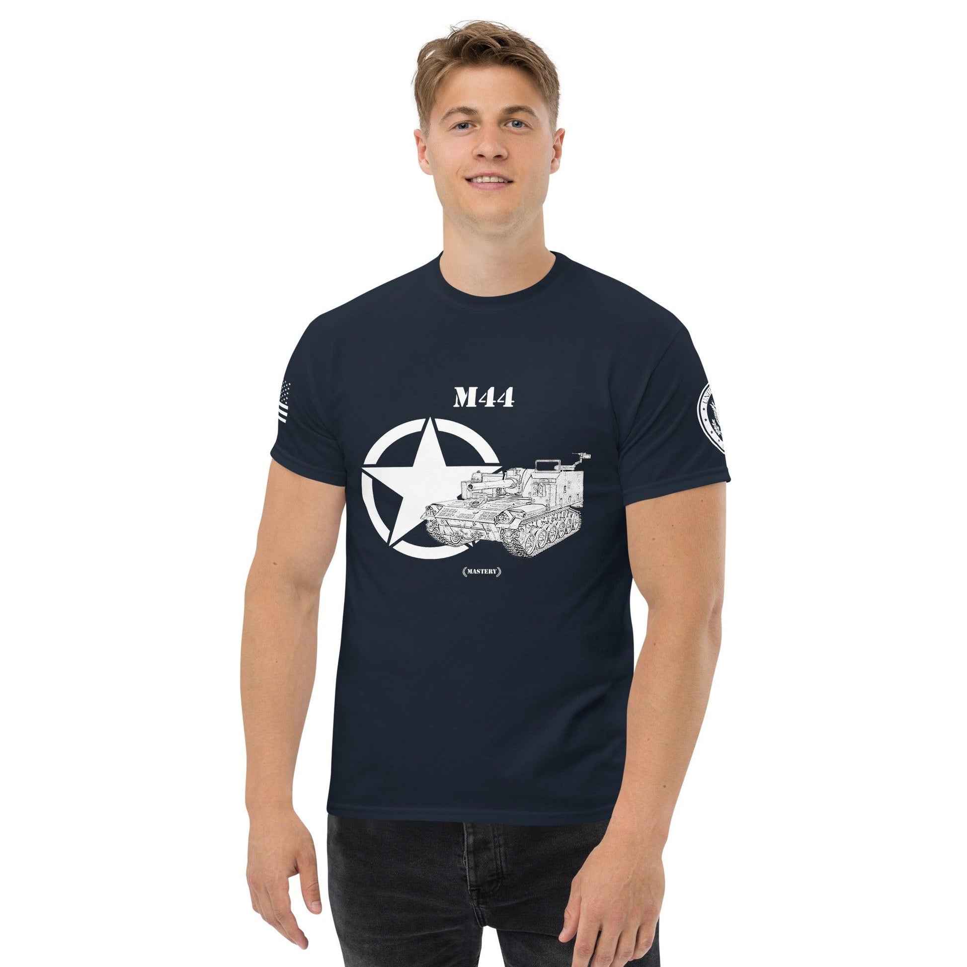 Amerikanisches Artilleriefahrzeug M44 Mastery T-Shirt sw T-Shirt 29.99 Artilleriefahrzeug, Herren, M44, Mastery, sw, T-Shirt, Tanks, Thunder, War, World JLR Design