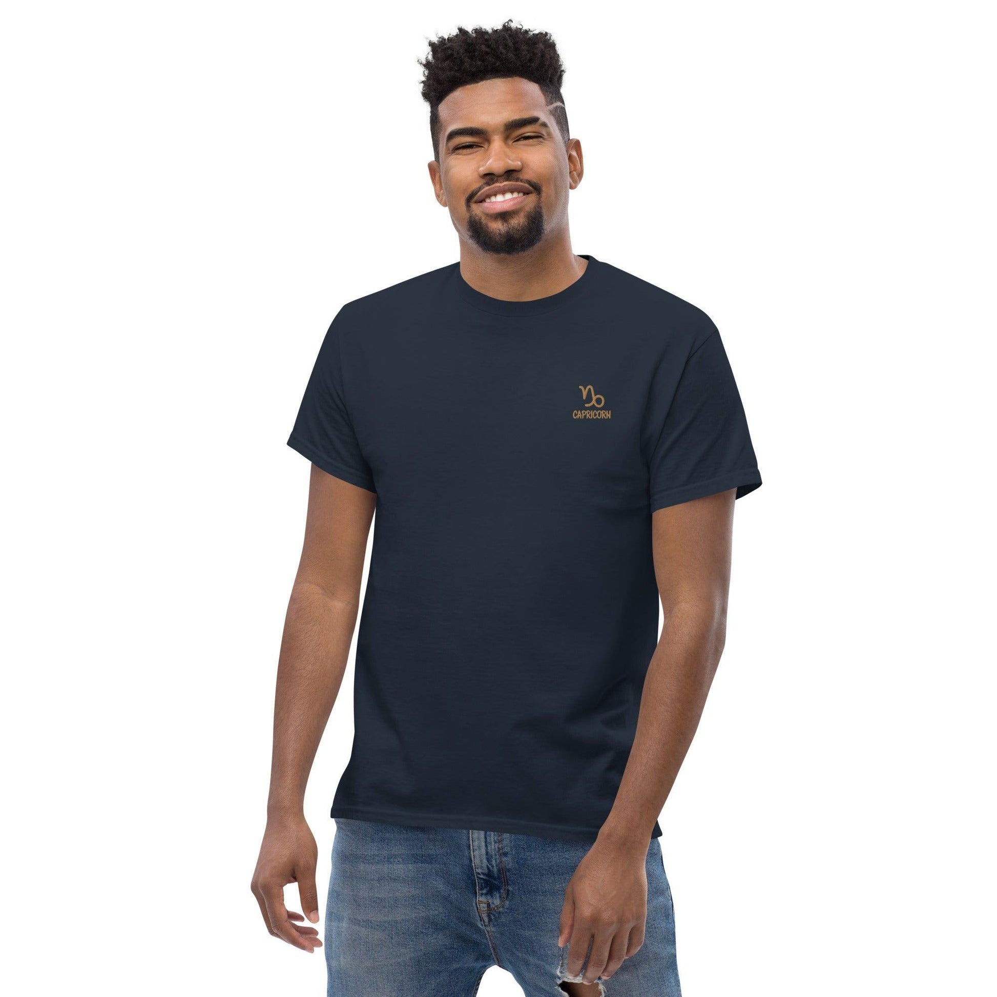 Besticktest Sternzeichen Steinbock Herren T-Shirt T-Shirt 36.99 bestickt, Herren, Steinbock, Sternzeichen, T-Shirt JLR Design