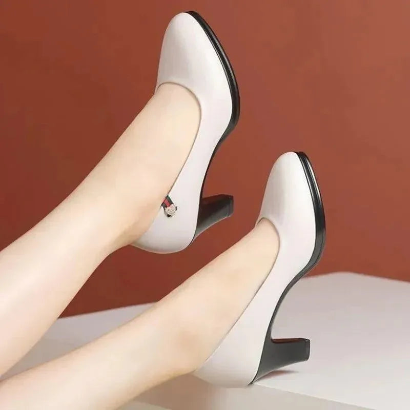 Casual Mary Jane High Heel mit Herzchen High Heels JLR Design