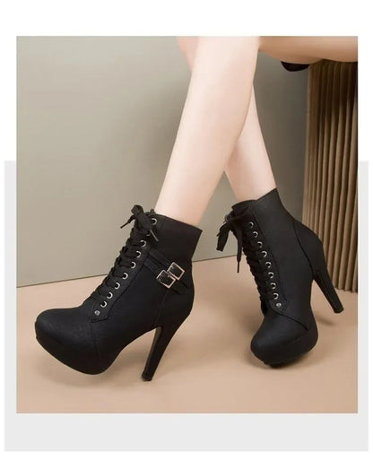 Classic-Lace Ankle Boots – Elegant und Bequem High Heels JLR Design
