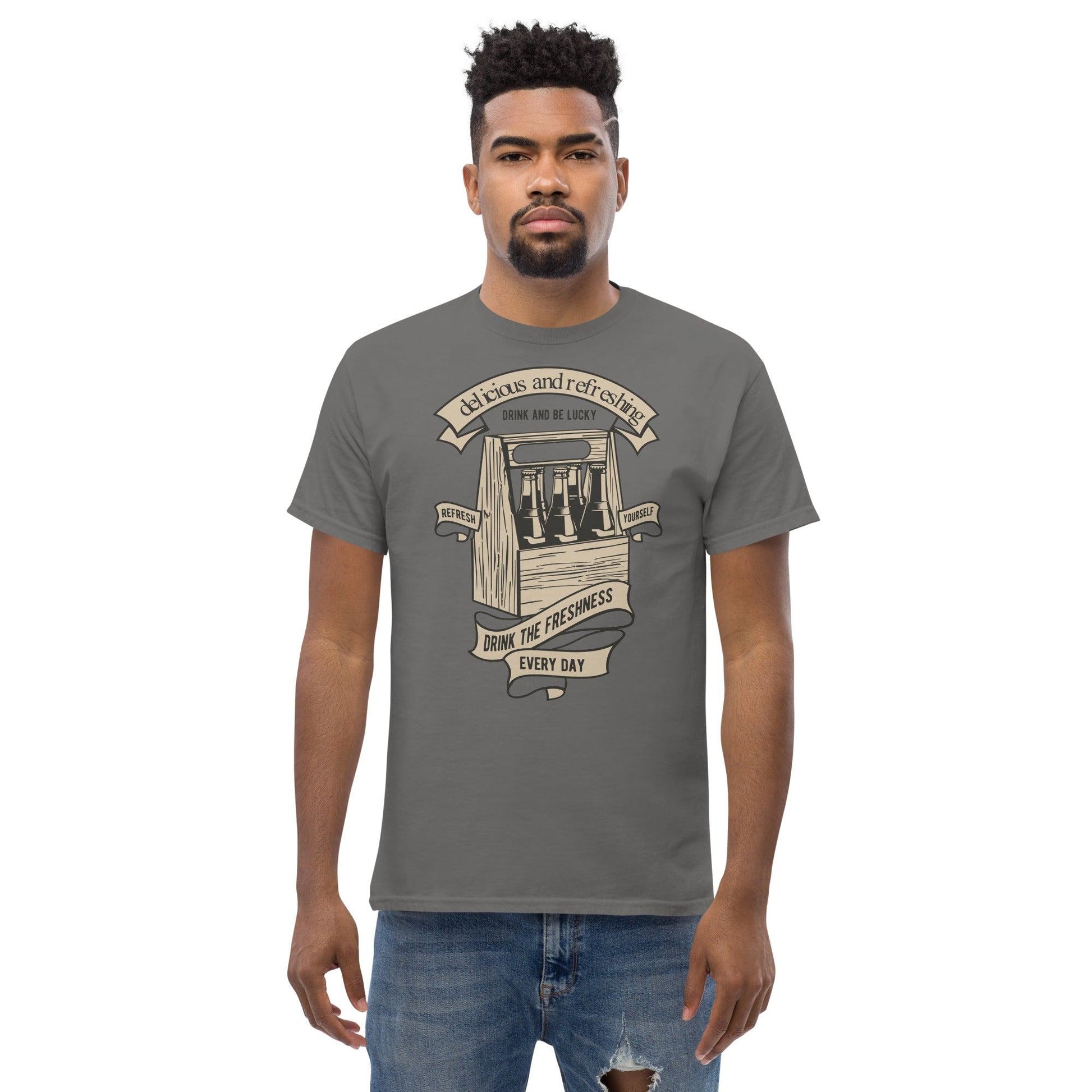 Delicious and Refreshing Herren-T-Shirt T-Shirt 29.99 Bier, Delicious, Herren, Refreshing, T-Shirt JLR Design