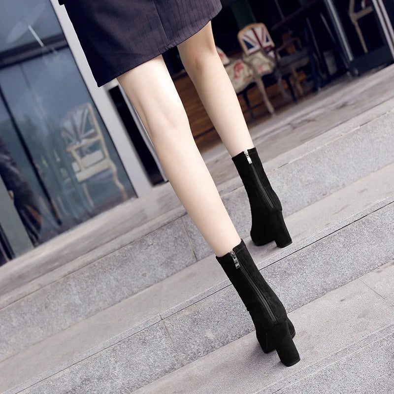 Edle Sock-Boots mit Blockabsatz High Heels 56.99 Chelsea, Heels, High JLR Design