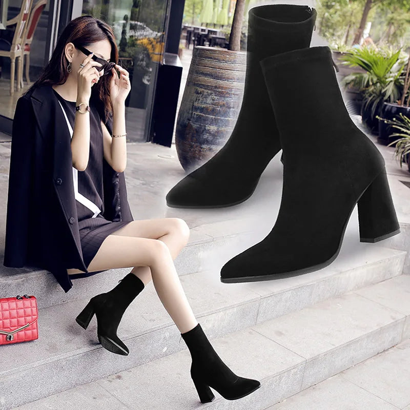 Edle Sock-Boots mit Blockabsatz High Heels 56.99 Chelsea, Heels, High JLR Design