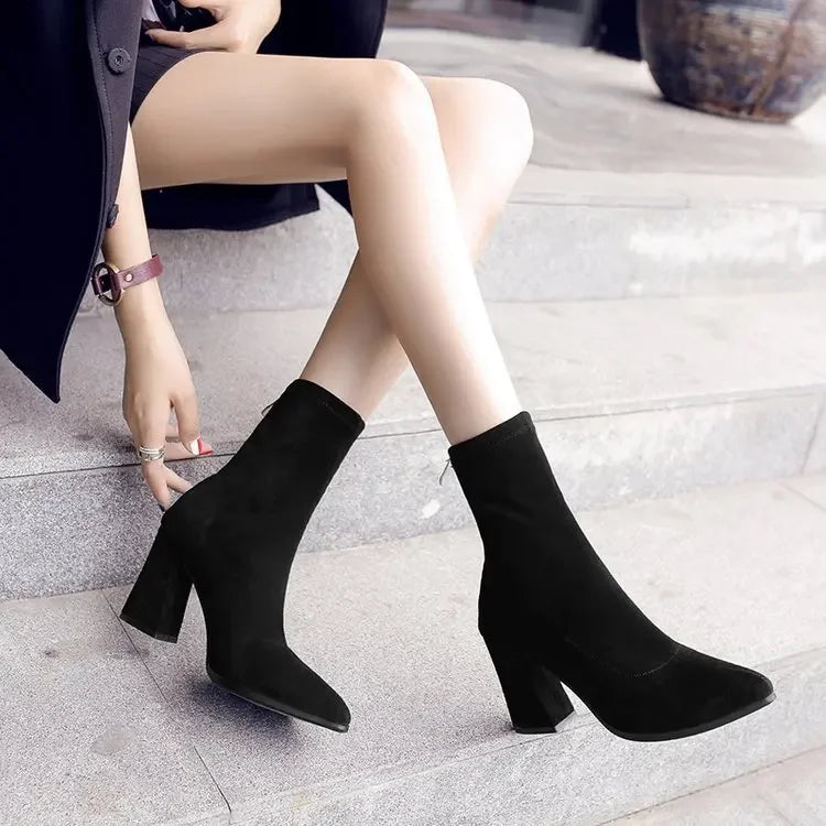 Edle Sock-Boots mit Blockabsatz High Heels 56.99 Chelsea, Heels, High JLR Design