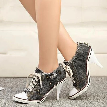 Edle Stiletto-Heels aus Canvas: Modern und feminin High Heels JLR Design