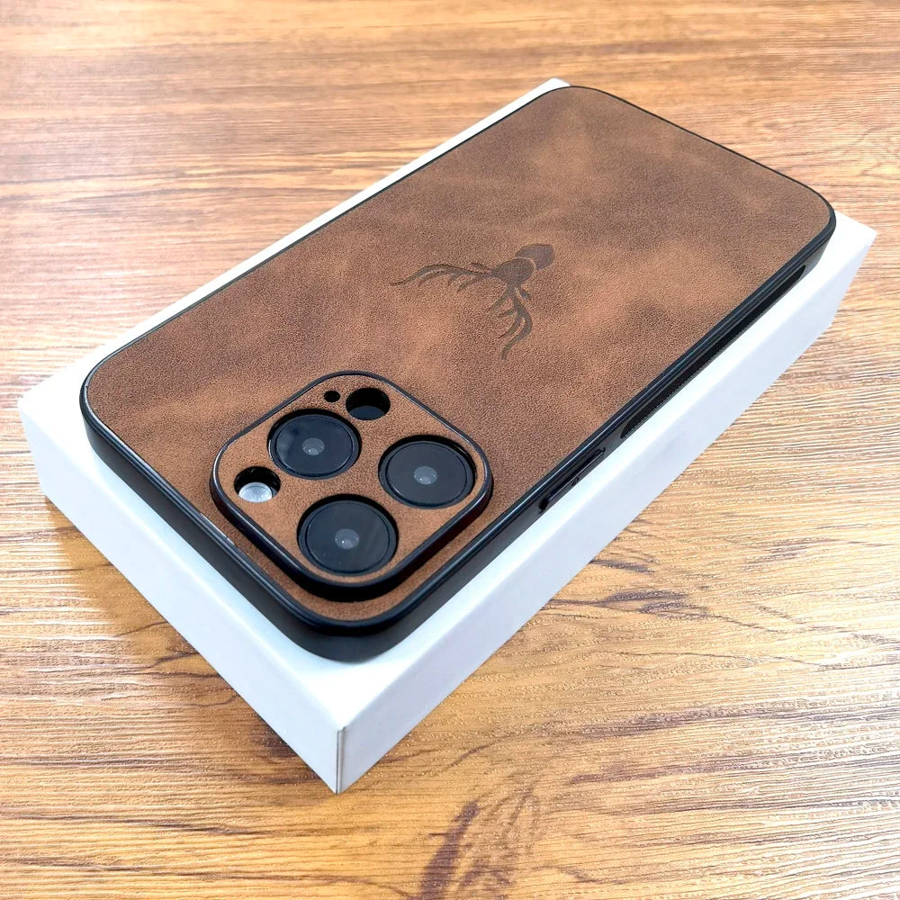 Elegante Lederhülle mit Hirschmotiv für iPhone 12 13 14 15 16 Mini/Plus/Pro/ProMax Handyhülle JLR Design