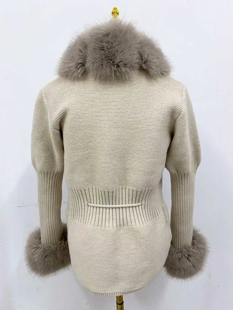 Eleganter Damen-Kunstfell-Cardigan – Flauschiger Strickmantel mit Abnehmbarem Kragen für Herbst & Winter Cardigan 89.99 Cardigan, Damen, Faux, Fur JLR Design