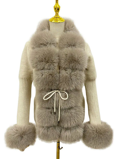 Eleganter Damen-Kunstfell-Cardigan – Flauschiger Strickmantel mit Abnehmbarem Kragen für Herbst & Winter Cardigan 89.99 Cardigan, Damen, Faux, Fur JLR Design