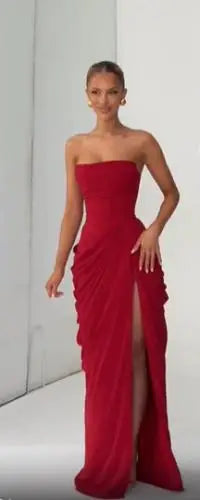 elegantes-maxikleid-mit-schlitz-ruckenfrei-tailliert-sommer-abendmode-kleid-jlr-design-1 - JLR Design