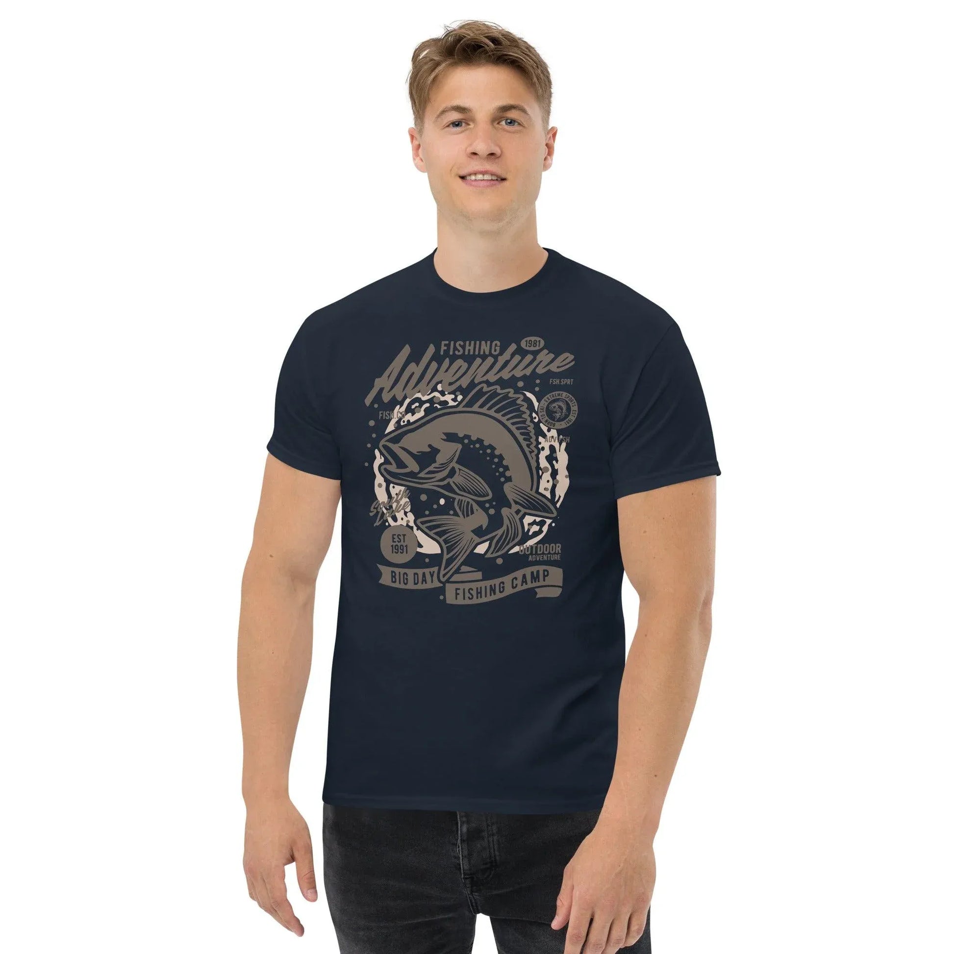 fishing-adventure-herren-t-shirt-t-shirt-jlr-design-1 - JLR Design