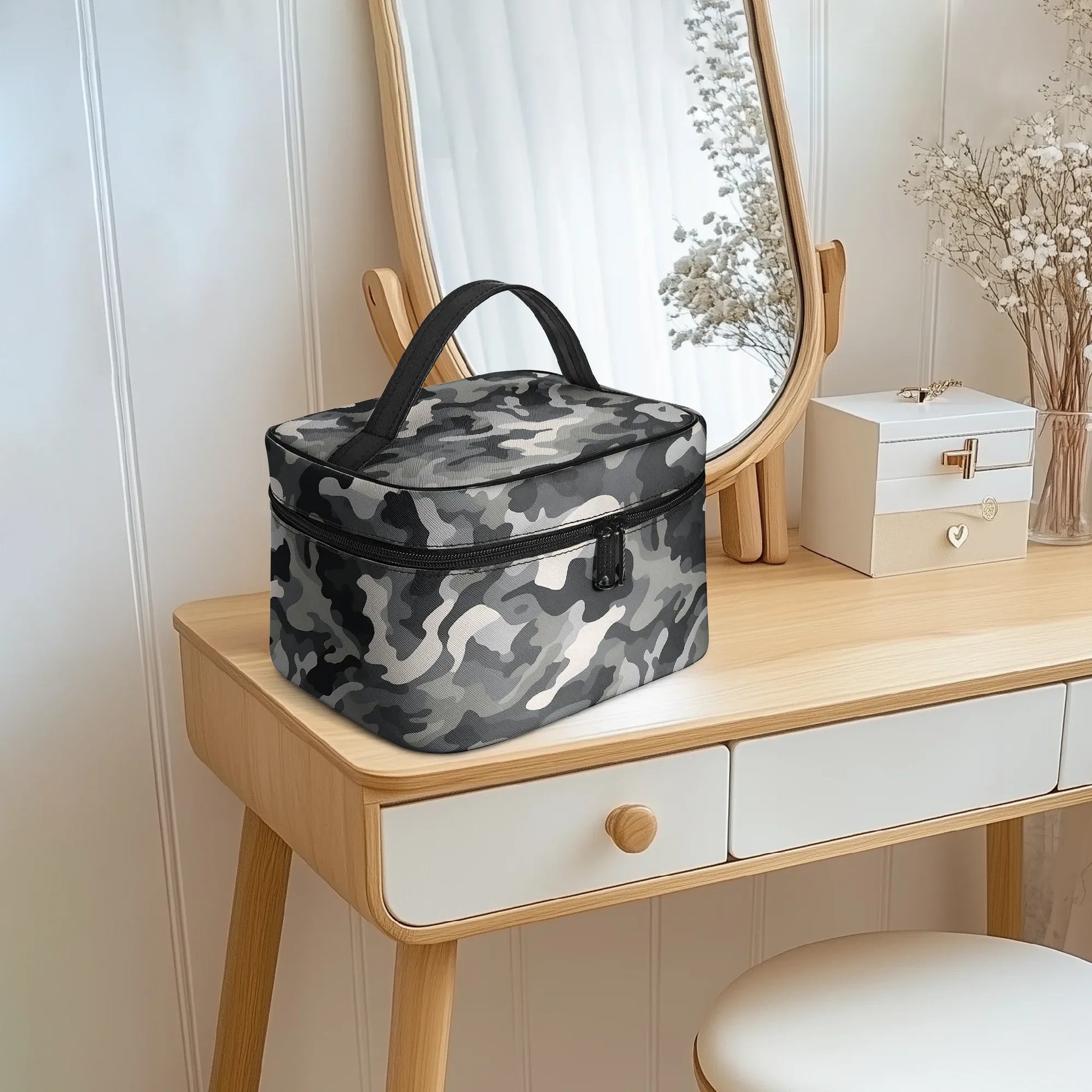 grosse-kosmetiktasche-black-camouflage-v4-handbags-jlr-design-5 - JLR Design