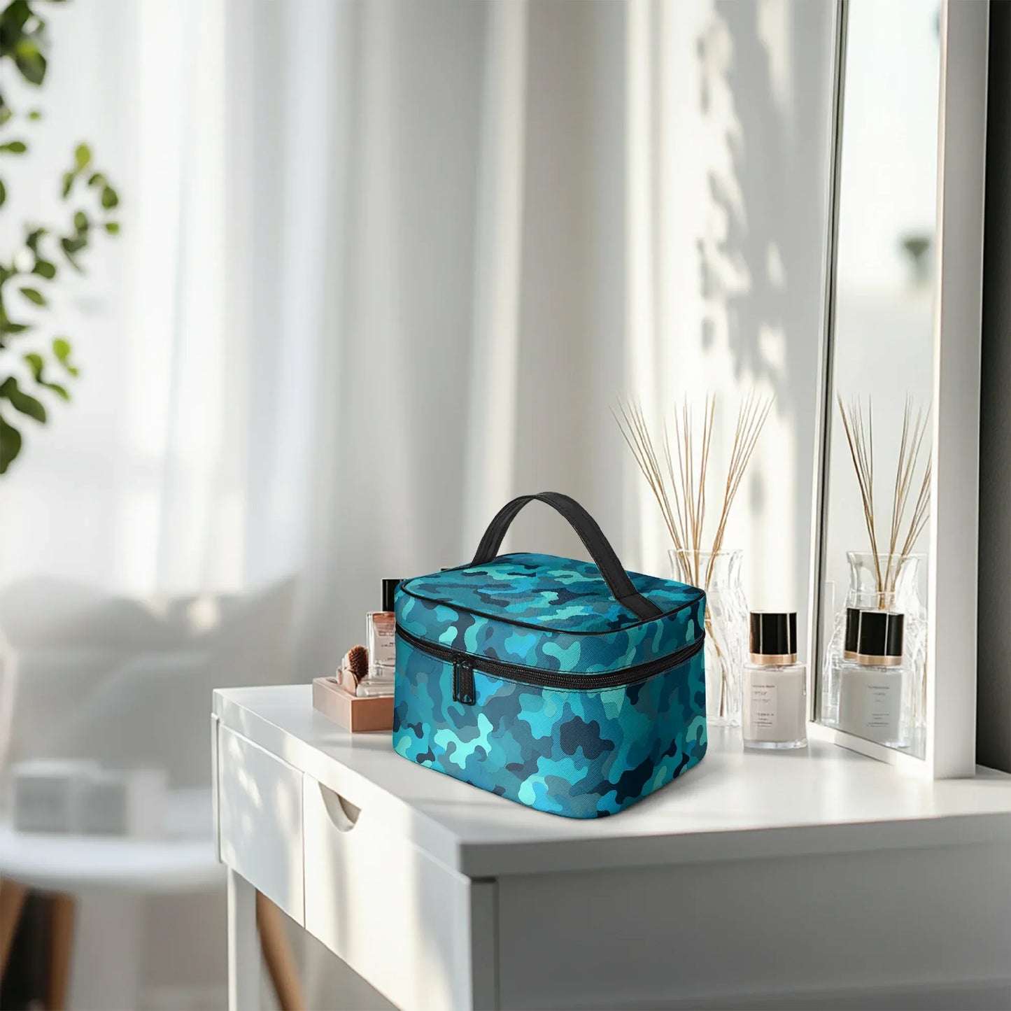 grosse-kosmetiktasche-blue-camouflage-v1-handbags-jlr-design-10 - JLR Design