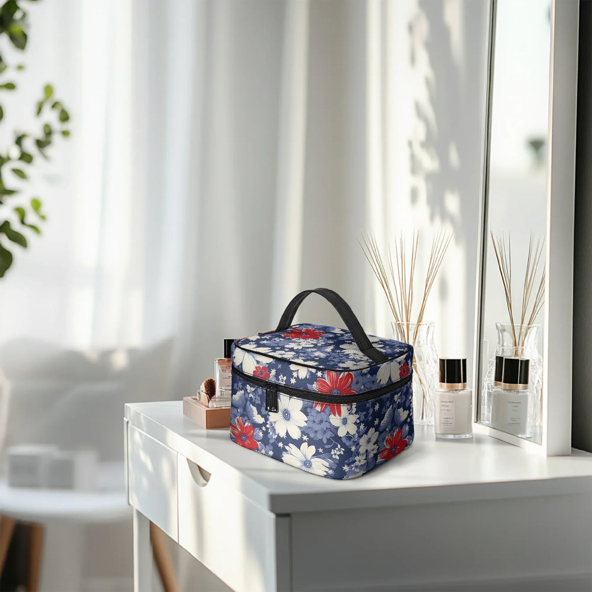 grosse-kosmetiktasche-blue-red-white-flowers-handbags-jlr-design-10 - JLR Design