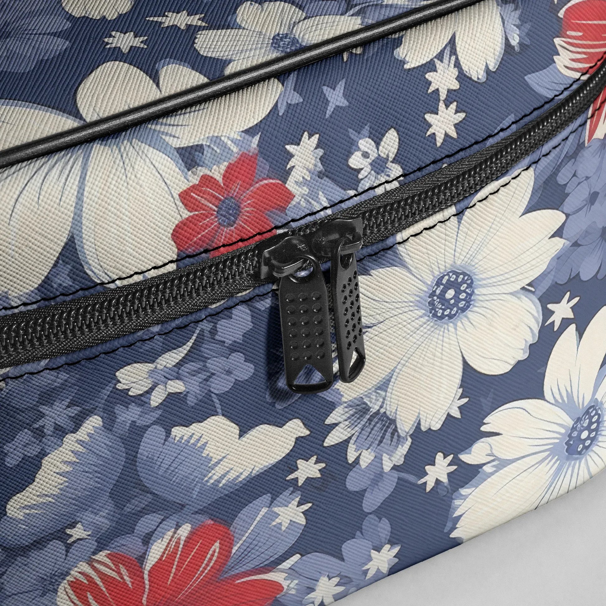 grosse-kosmetiktasche-blue-red-white-flowers-handbags-jlr-design-11 - JLR Design