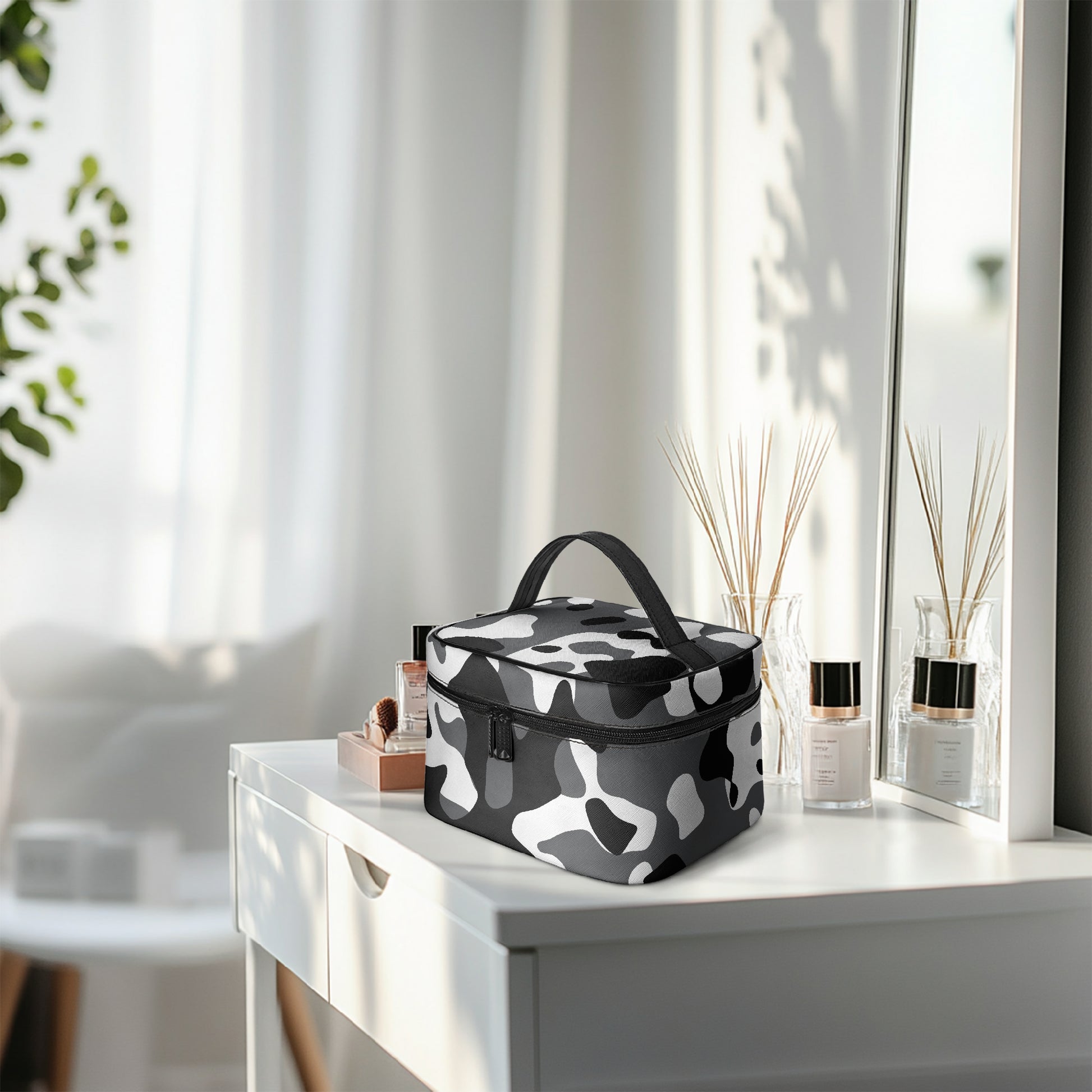Große Kosmetiktasche - Schwarz Weiß Camouflage Handbags JLR Design