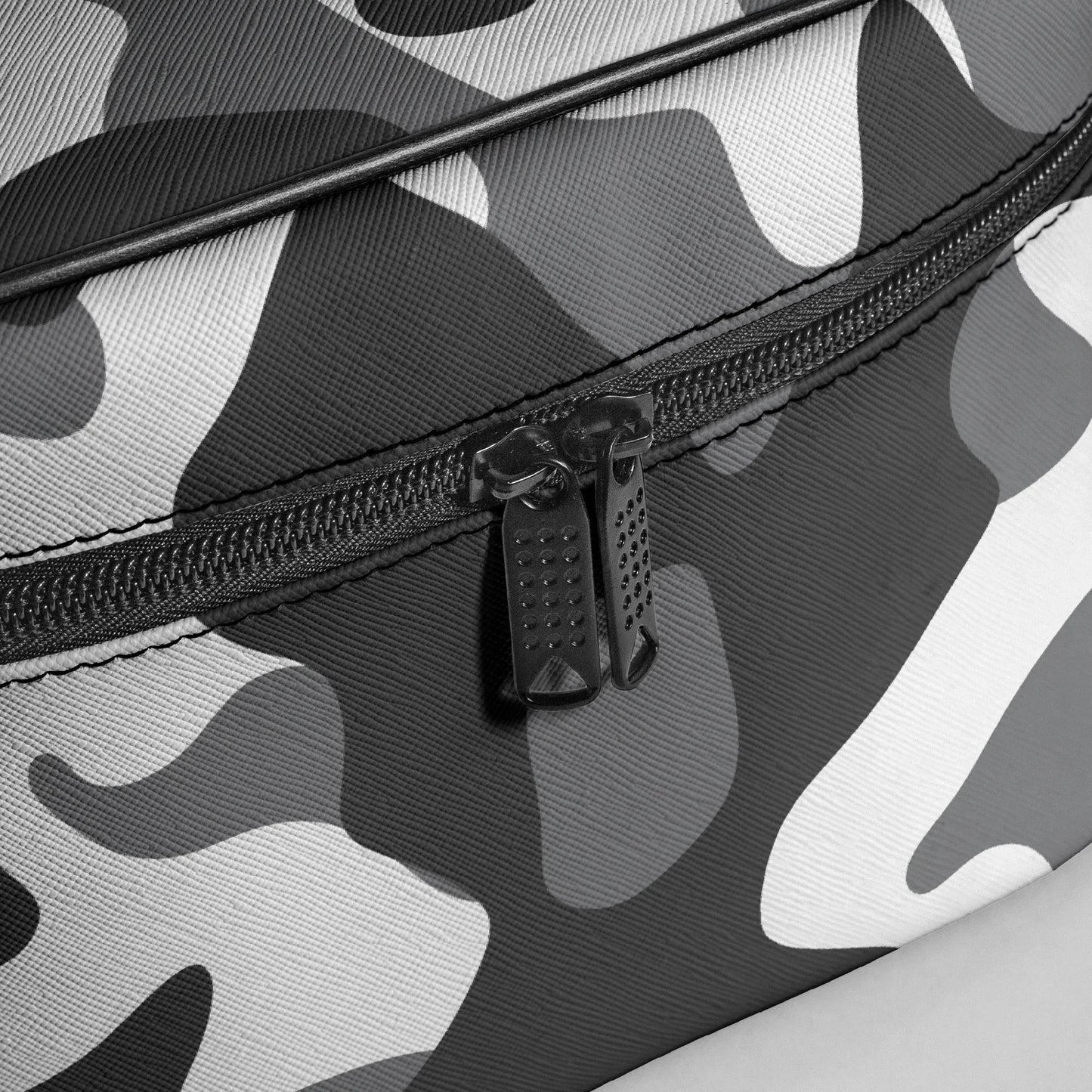 grosse-kosmetiktasche-schwarz-weiss-camouflage-handbags-jlr-design-11 - JLR Design