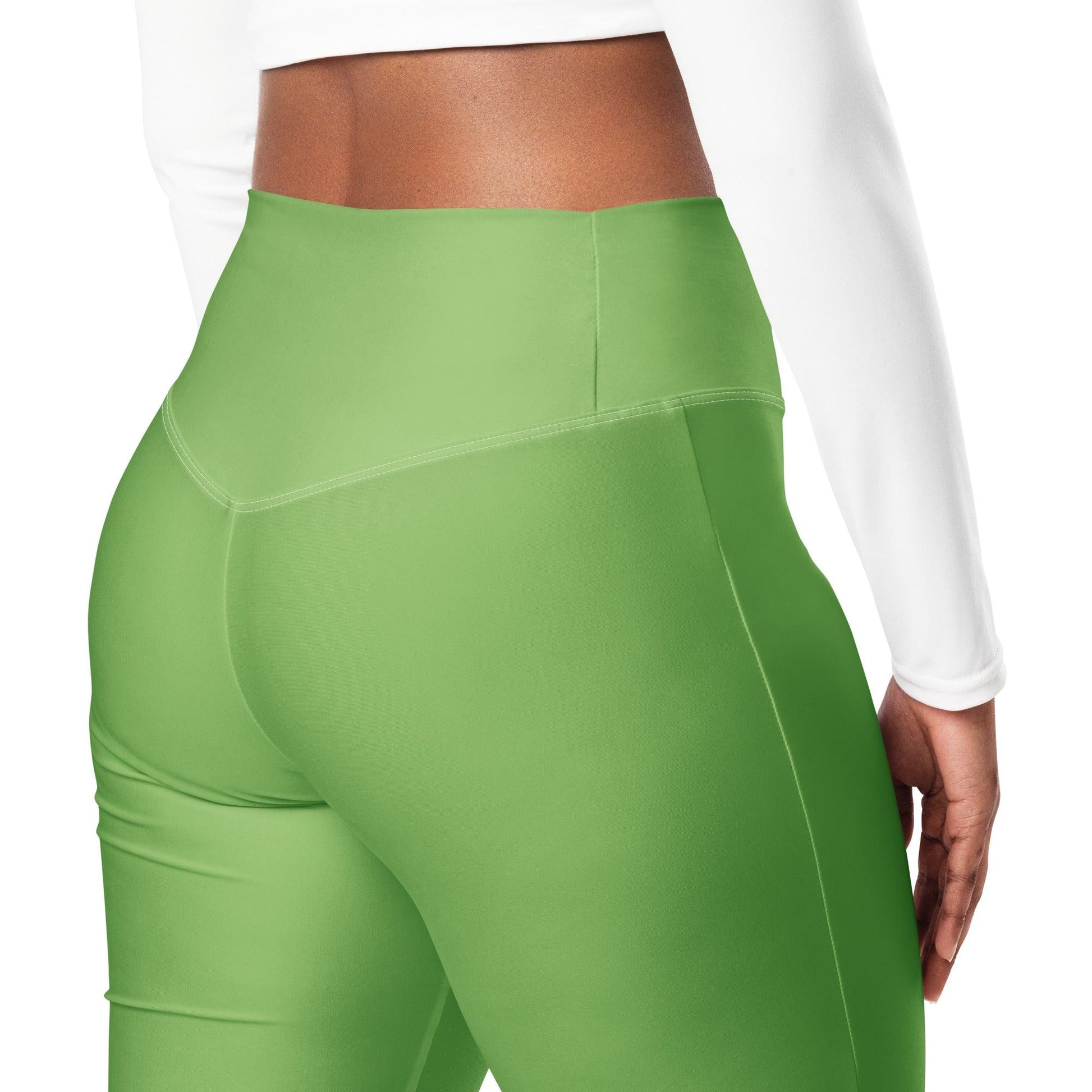 Grüne High Waist Flare Leggings Flare Leggings 59.99 Flare, grün, High, Leggings, Waist JLR Design