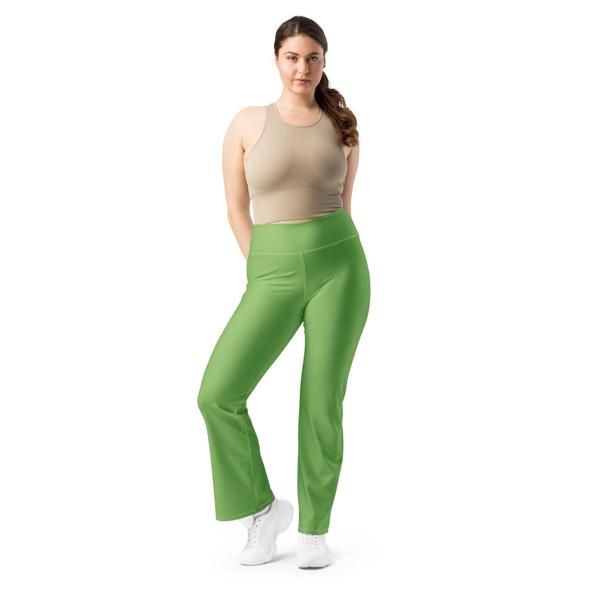 Grüne High Waist Flare Leggings Flare Leggings 59.99 Flare, grün, High, Leggings, Waist JLR Design