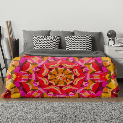 Kaleidoskop Fleece - Decke Blanket Basic 44.99 Blanket Basic, Decke, Deckem, Fleece, Geruchslos, Hypoallergen JLR Design