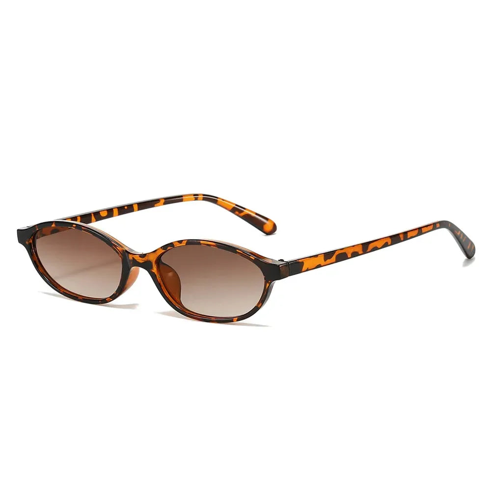 kleine-ovale-sonnenbrille-damen-or-retro-stil-or-uv400-or-modetrend-brille-jlr-design-12823 - JLR Design