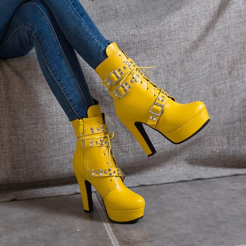 Lace Up Plattform High Heel Stiefeletten mit Schnallen High Heels 129.99 Heels, High, Lace, Up JLR Design