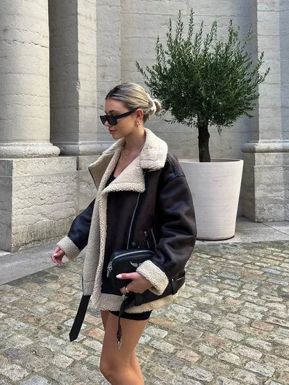 Lange Faux Fur Biker Jacke mit Reißverschlüssen Jacke JLR Design