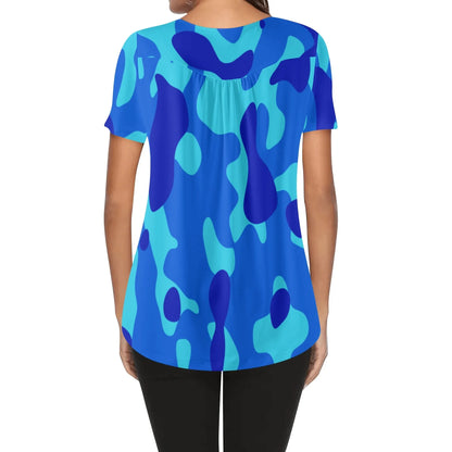 lockere-bluse-mit-u-ausschnitt-und-kurzen-armeln-fur-damen-blue-camouflage-bluse-jlr-design-90684 - JLR Design