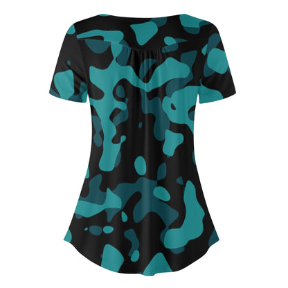 Lockere Bluse mit U-Ausschnitt und kurzen Ärmeln für Damen - Türkis Camouflage Bluse JLR Design