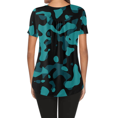 Lockere Bluse mit U-Ausschnitt und kurzen Ärmeln für Damen - Türkis Camouflage Bluse JLR Design