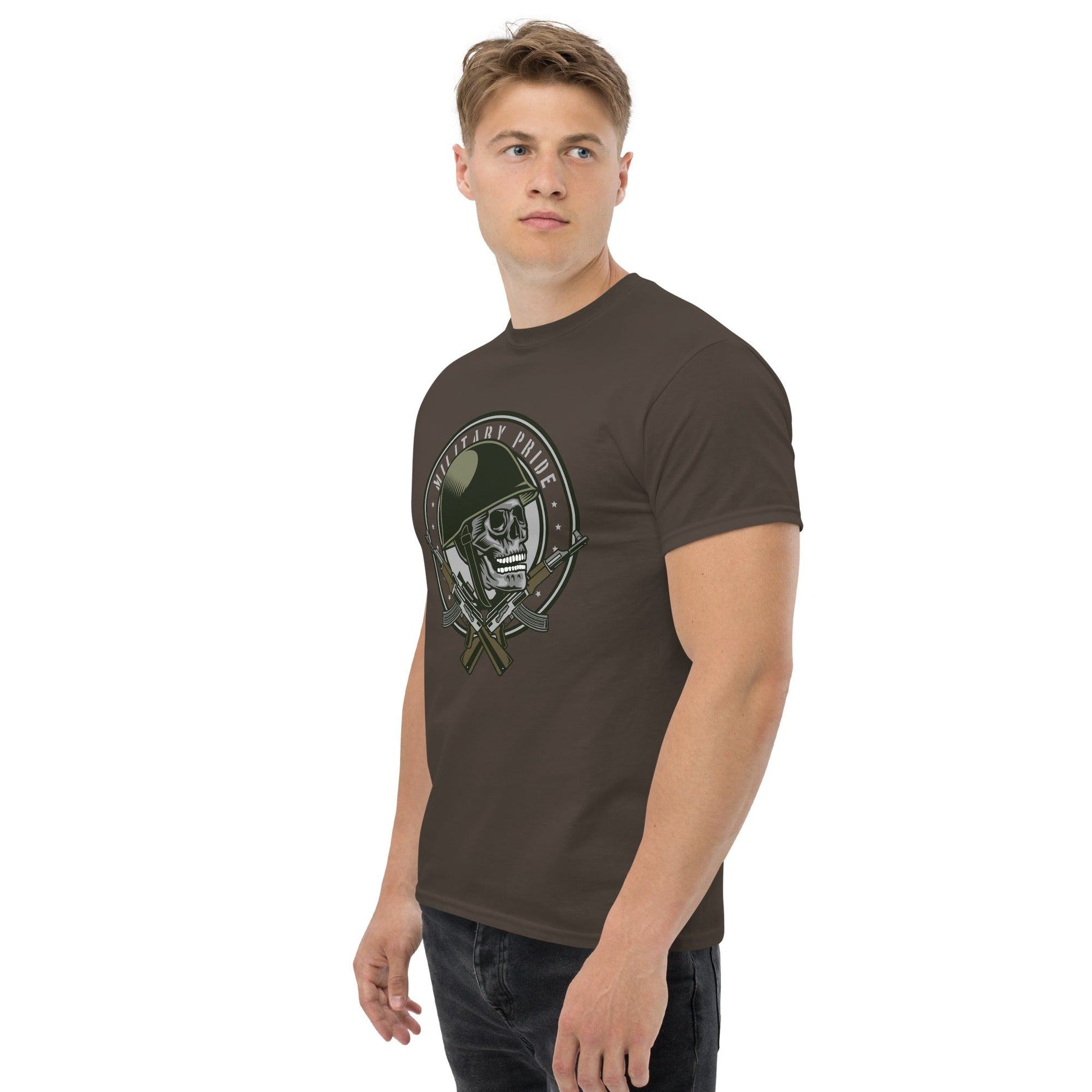 Military Pride Herren-T-Shirt T-Shirt 29.99 Herren, Military, Pride, T-Shirt JLR Design