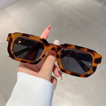 modische-sonnenbrille-or-rechteckig-or-vintage-look-or-uv400-brille-jlr-design-23165 - JLR Design
