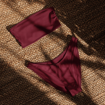 nachhaltiger-bandeau-bikini-burgund-recyceltes-material-mit-allover-druck-bikini-jlr-design-4 - JLR Design