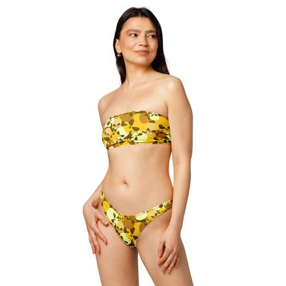 nachhaltiger-bandeau-bikini-yellow-skull-recyceltes-material-mit-allover-druck-bikini-jlr-design-2 - JLR Design