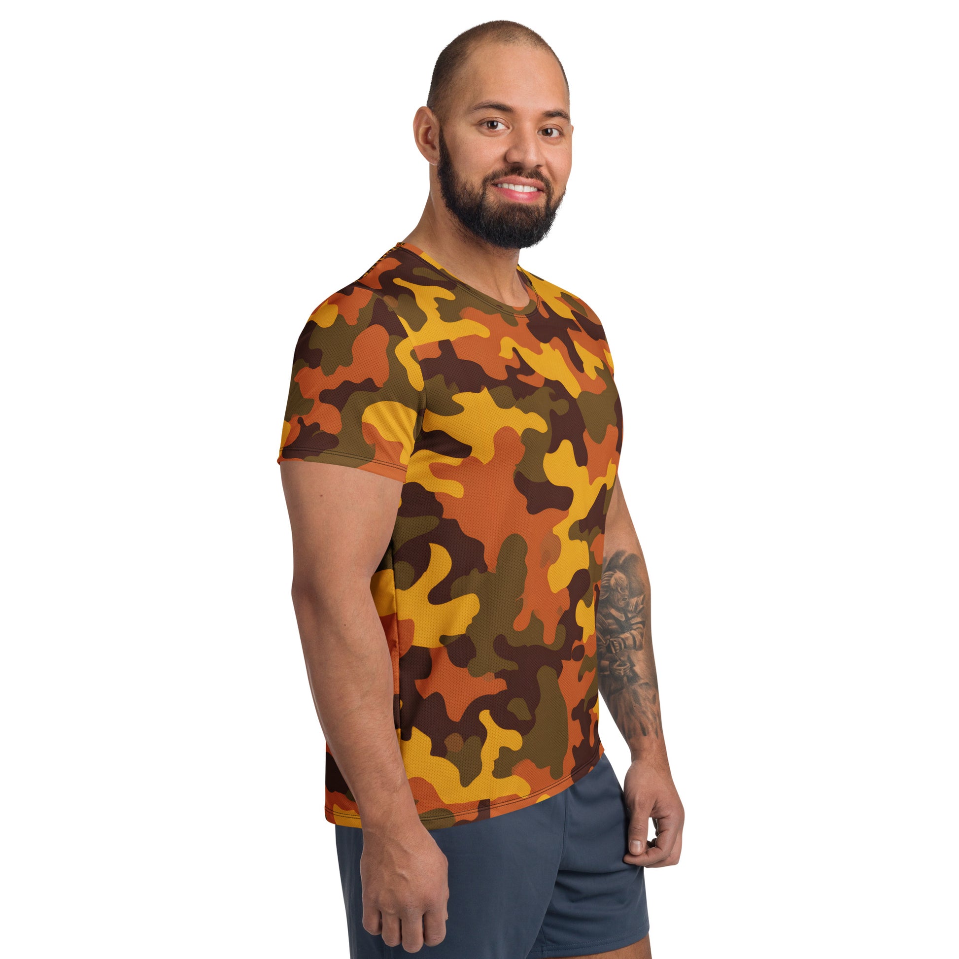 Orange Camouflage v2 Sport-T-Shirt für Herren Sport T-Shirt JLR Design