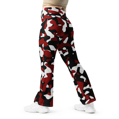 Schwarz Rot Weiß Camouflage High Waist Flare Leggings Flare Leggings 69.99 Camouflage, Flare, High, Leggings, rot, schwarz, Waist, Weiß JLR Design