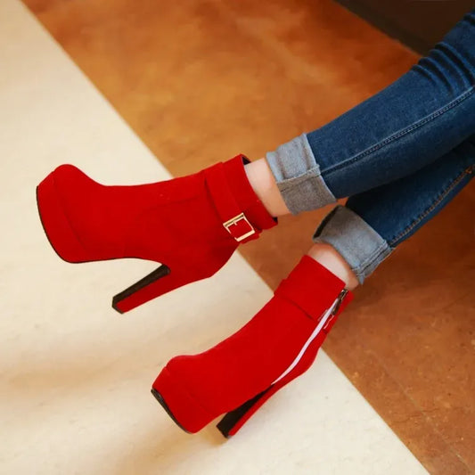 stylische-damen-winter-heels-mit-schnalle-and-absatz-high-heels-jlr-design-85124 - JLR Design