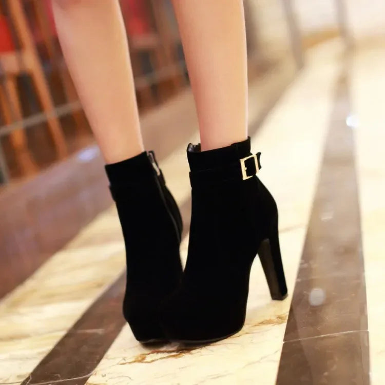 stylische-damen-winter-heels-mit-schnalle-and-absatz-high-heels-jlr-design-80832 - JLR Design