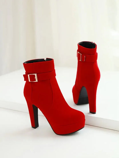 stylische-damen-winter-heels-mit-schnalle-and-absatz-high-heels-jlr-design-50309 - JLR Design