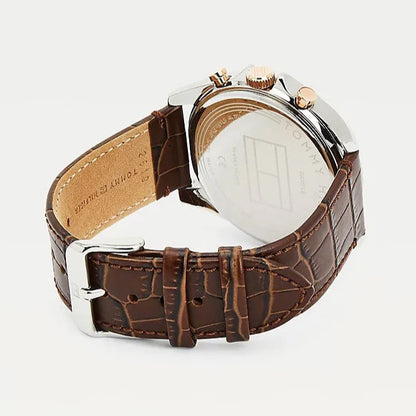 Tommy Hilfiger Baker Herrenuhr 1710450 | Teilskelettiertes Zifferblatt | Lederarmband Braun & Silber