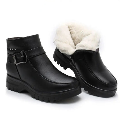 Warme Leder-Stiefeletten mit weichem Plüsch Boots 113.99 Boots, Plüsch, Stiefelletten JLR Design