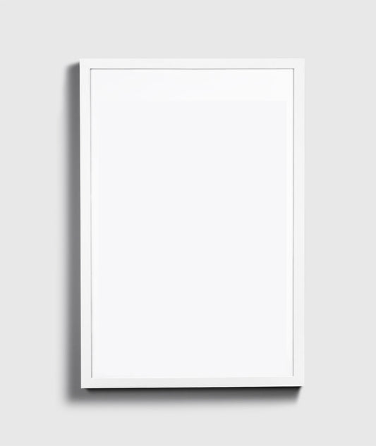Personalisiertes Framed Poster | Wunschfoto im weißen Galerie-Rahmen