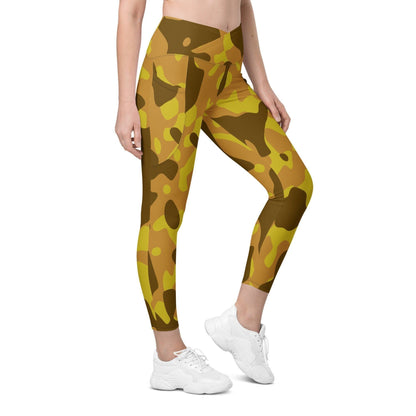 Yellow Camouflage Damen V-Bund-Leggings mit Taschen V-Bund Leggings 64.99 1 Tasche auf jeder Seite, atmungsaktives Material, Camo, Camouflage, Damen, Design, Elastan, Fashion, gelb, Hoch tailliert, hoher Tragekomfort, Komfort, Mode, Muster, OEKOTEX100, Outfit, Polyester, schmeichelhafter Schnitt, Style, Tarnfarbe, Tarnmuster, UPF50, V Bund Leggings, yellow JLR Design