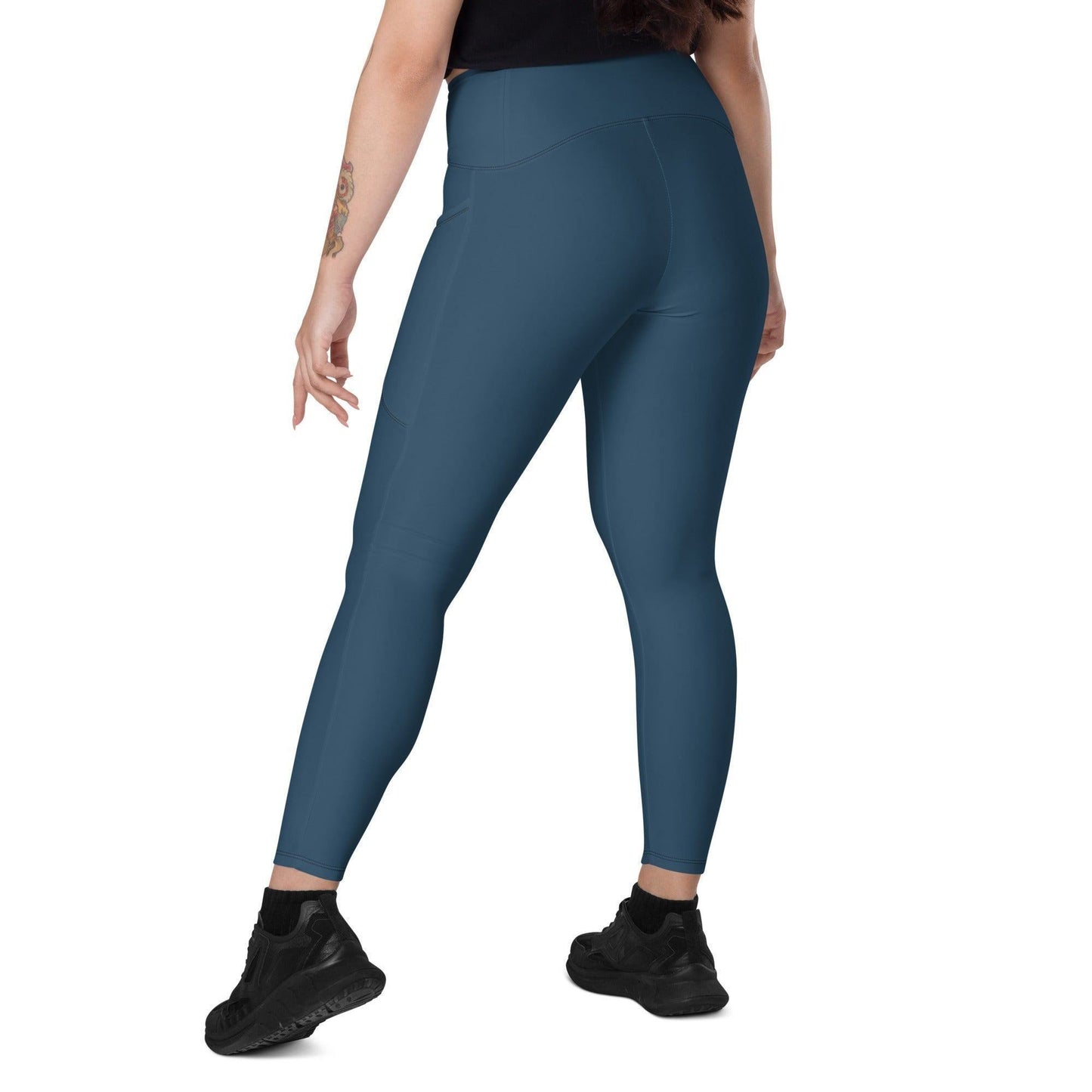 Arapawa Damen V-Bund Leggings mit Taschen V-Bund Leggings 59.99 1 Tasche auf jeder Seite, Arapawa, atmungsaktives Material, blau, blue, Damen, Design, einfarbig, Elastan, Fashion, Hoch tailliert, hoher Tragekomfort, Komfort, Mode, OEKOTEX100, Outfit, Polyester, schmeichelhafter Schnitt, Style, UPF50, V-Bund Leggings JLR Design