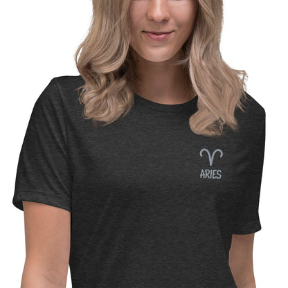 Besticktes Sternzeichen Widder Damen-T-Shirt T-Shirt 38.99 Aries, Astrology, baumwolle, bequem, bestickt, Büro, Damen, Design, embroided, Fashion, figurbetont, Frauen, Freizeit, hautfreundlich, heather, Horoskop, Jeans, kombination, Mode, Passform, polyester, Rundhalsausschnitt, Röcke, Shorts, Sign, Sternzeichen, stilvoll, Style, T-Shirt, vorgeschrumpft, weich, Widder, Zodiac JLR Design