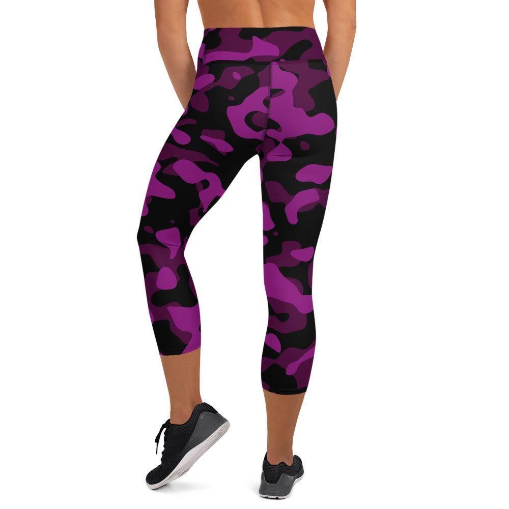 Black Violet Camouflage Damen Yoga Capri Leggings Yoga Capri Leggings 54.99 Bewebungsfreiheit, Bewegung, Black, Bund, Camo, Camouflage, Capri, Damen, Design, Elastan, Fashion, Fitness, Fitnessstudio, Flacher, Gummizug, Gym, hochwertig, Körper, Leggings, Material, Mode, Pattern, Polyester, Saum, Session, Sport, Streetwear, Style, Tarnmuster, USF50, Vier-Wege-Stretch, Violet, Wadenlang, Yoga JLR Design