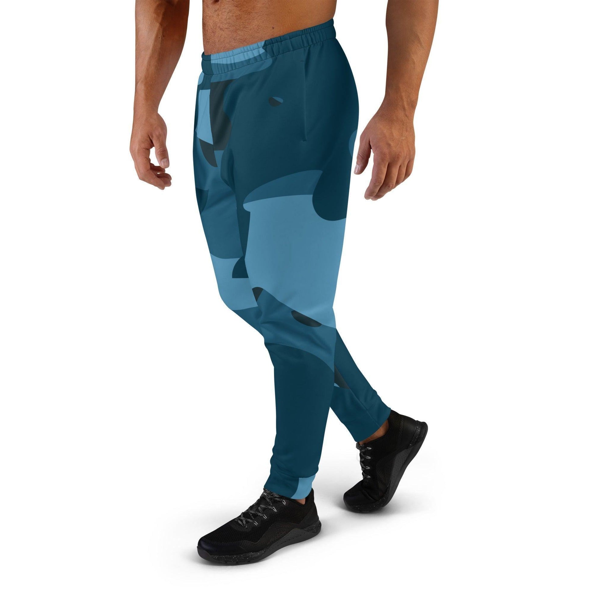 Blaue Camouflage Herren Jogginghose Jogginghose 66.99 atmungsaktiv, Baumwolle, blau, blue, Bündchen, Camo, Camouflage, Elastan, Fitness, Fleece, Gym, Herren, Jogginghose, Kordelzug, Mann, Muster, Männer, OEKOTEX100, Passform, Passoform, Pattern, Polyester, Relaxen, schlanke, Sport, Tarnfarben, Taschen, Tragekomfort JLR Design